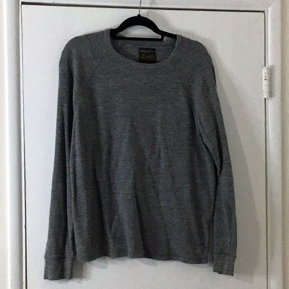 Lucky Brand gray thermal tee